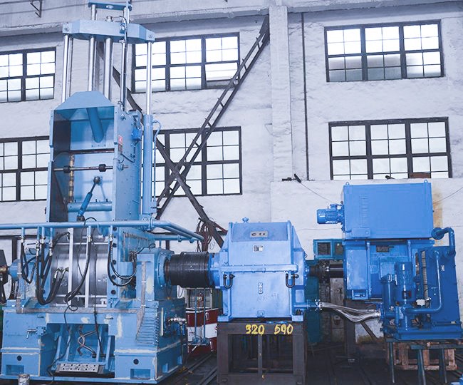 Двигатель постоянного тока для резиновой смеси GE320-(1)